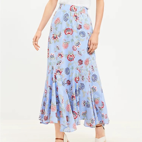 LOFT Dresses & Skirts - loft Petite Floral Godet Midi Skirt